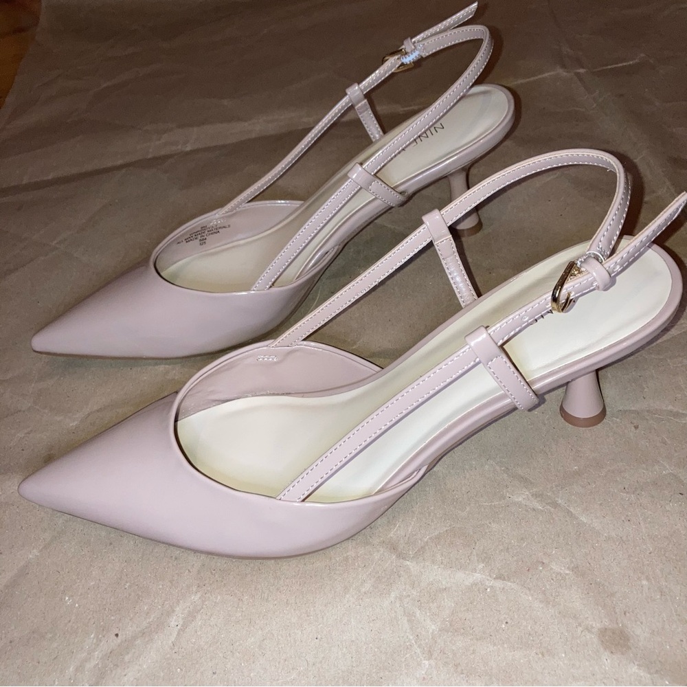 Nine West - Picture 11 of 11